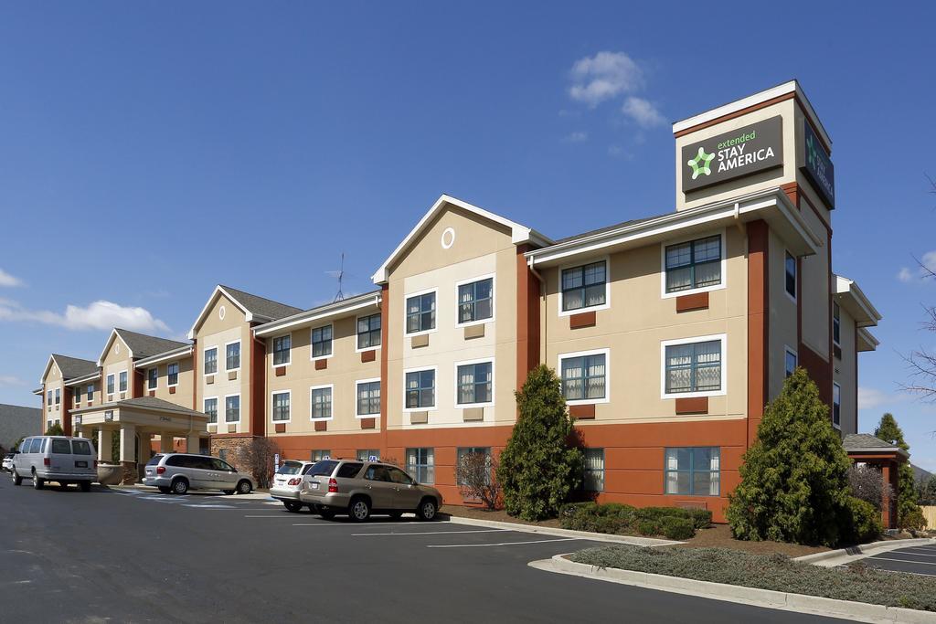 Extended Stay America Suites - Indianapolis - Каслтон Экстерьер фото